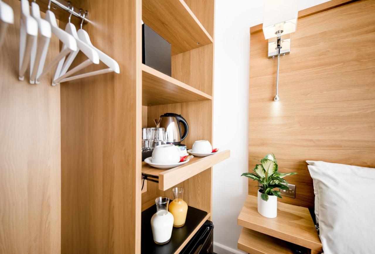 Budini b&b Oxford Bagian luar foto
